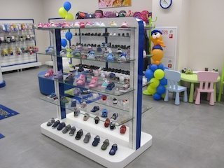 Торговая стойка для детской обуви