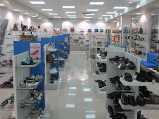 Мебель для магазинов обуви