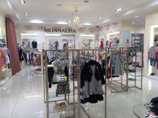 Магазин одежды «Monnalisa»