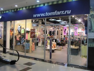 Магазин одежды «Tomfarr»